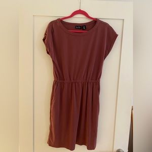 Mauve casual Nicole Miller dress with pockets, ruched waistline
